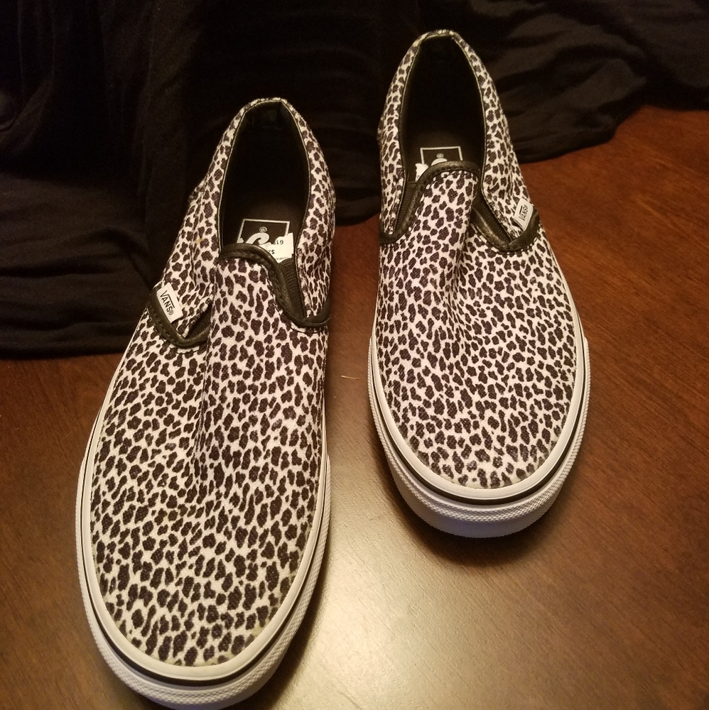 New - never worn Animal print sneakers